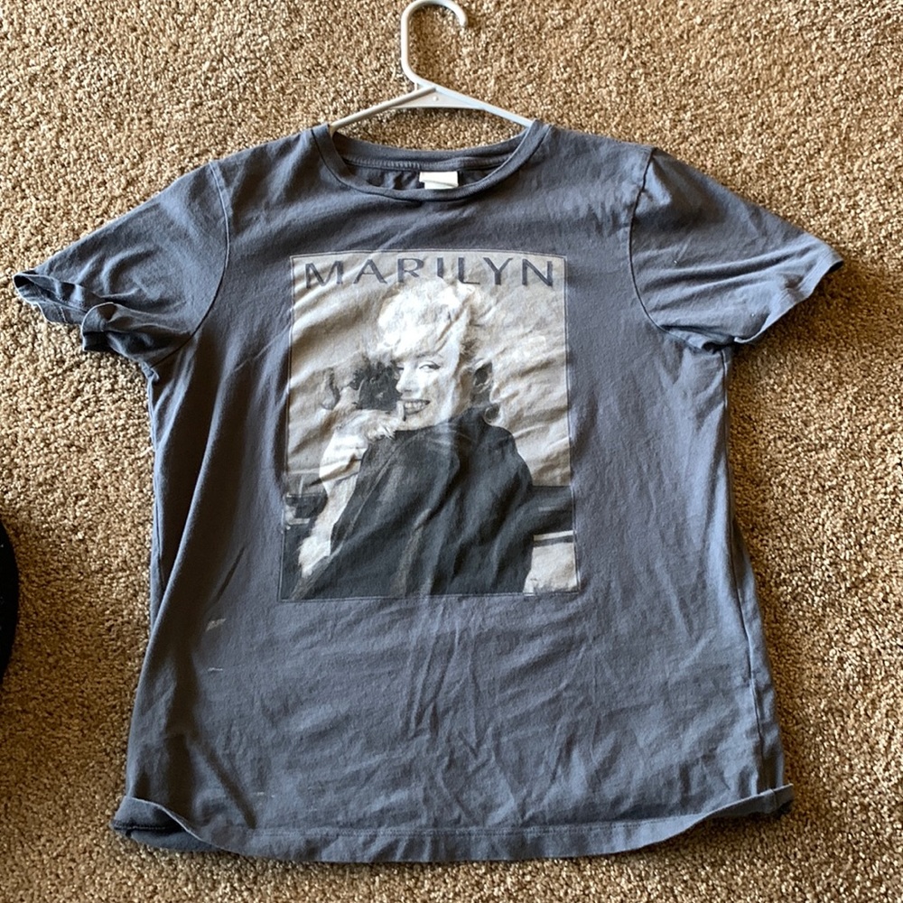 H&M shirt
